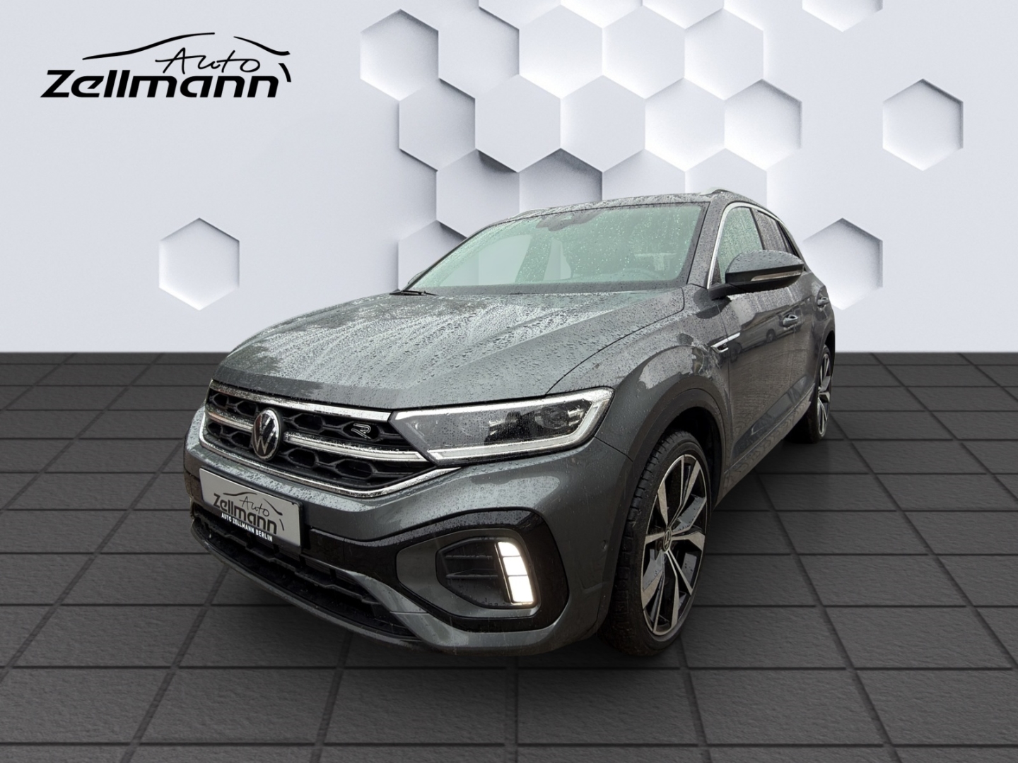 T-Roc 4Motion R-Line 2.0TSI 140kW MatrixLED PanoDach ACC Rückfahrkamera ParkAssist Sitzheizung