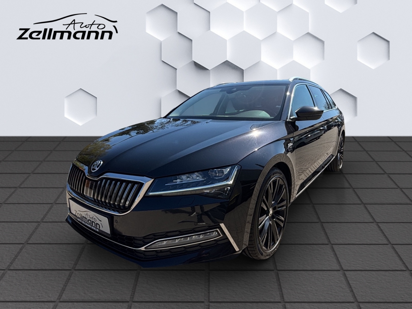 Superb Combi L&K 2.0TDI 147kW AHZV MatrixLED PanoDach ACC Sitzheizung