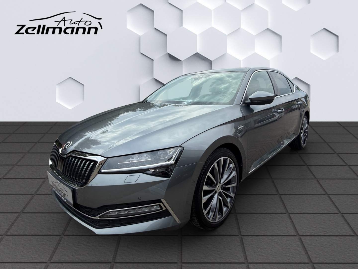 Superb L&K 2.0TDI 147kW DSG 4x4 AHZV MatrixLED PanoDach ACC ParkAssist 360°Kamera Sitzheizung Standheizung