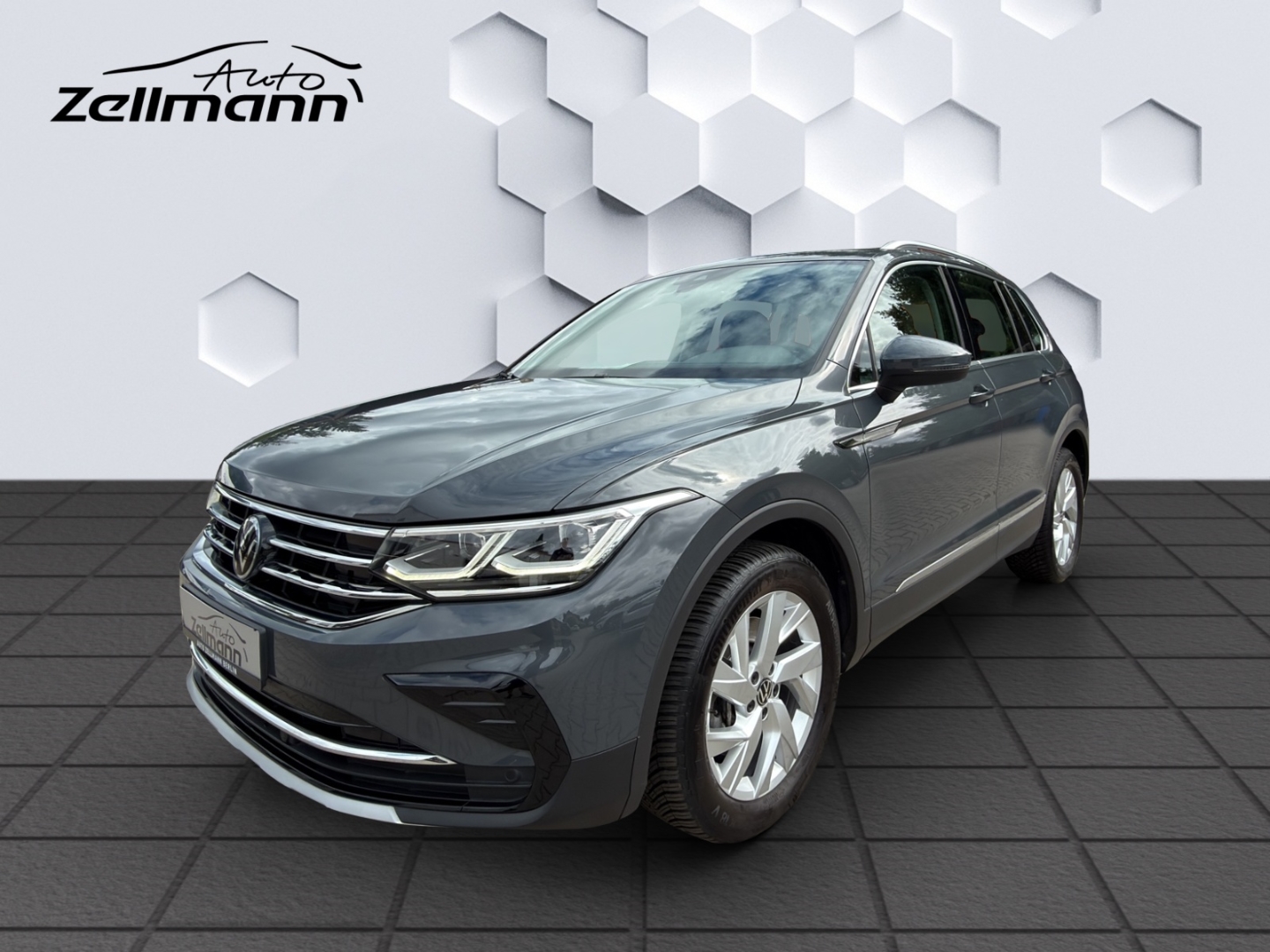 Tiguan Elegance 2.0TSI 4M DSG AHZV MatrixLED PDC ACC Sitzheizung