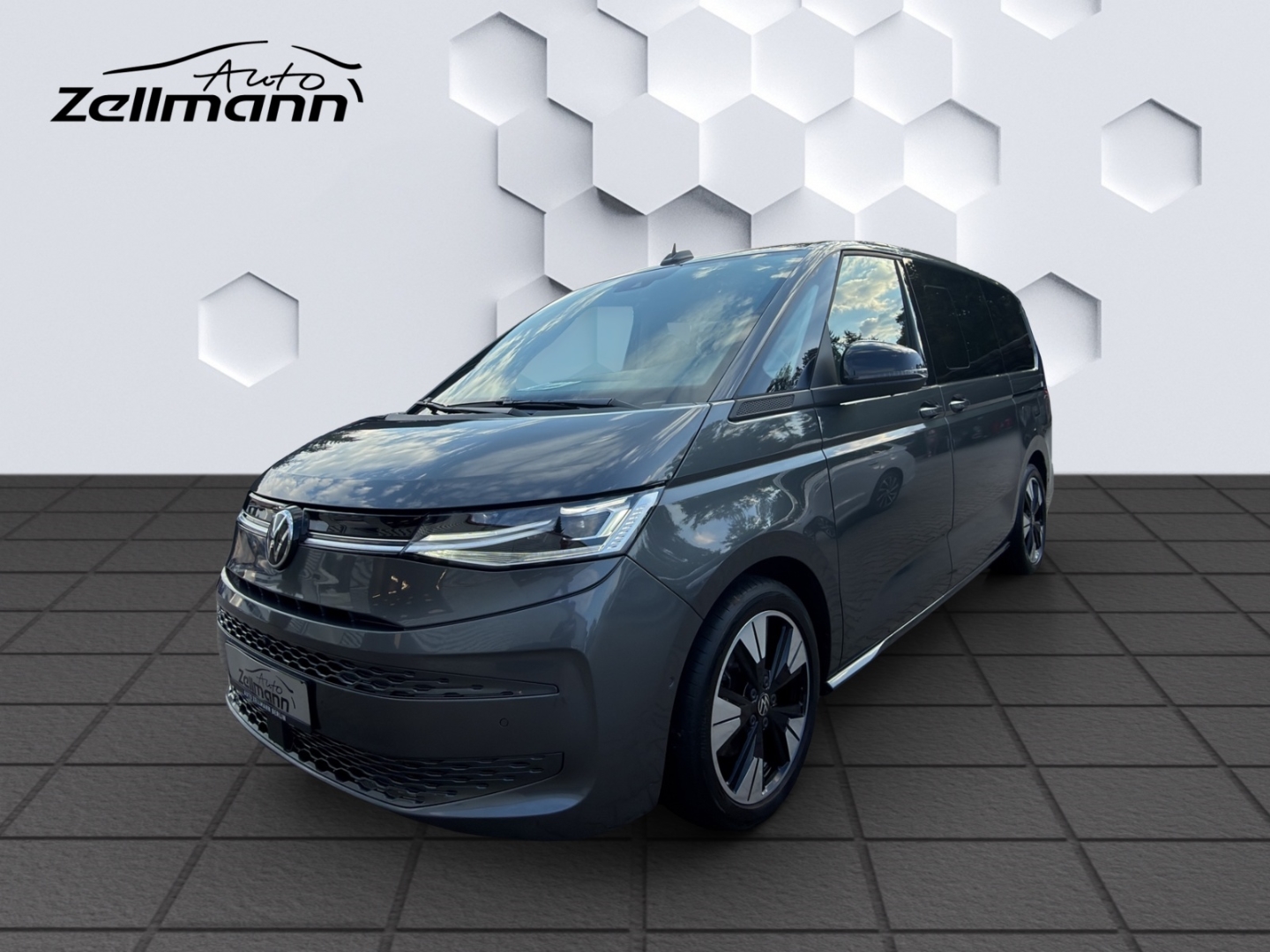T7 Multivan Life LÜ 2.0TDI 110kW DSG AHZV MatrixLED ACC DCC Standheizung 360 Kamera 7-Sitzer