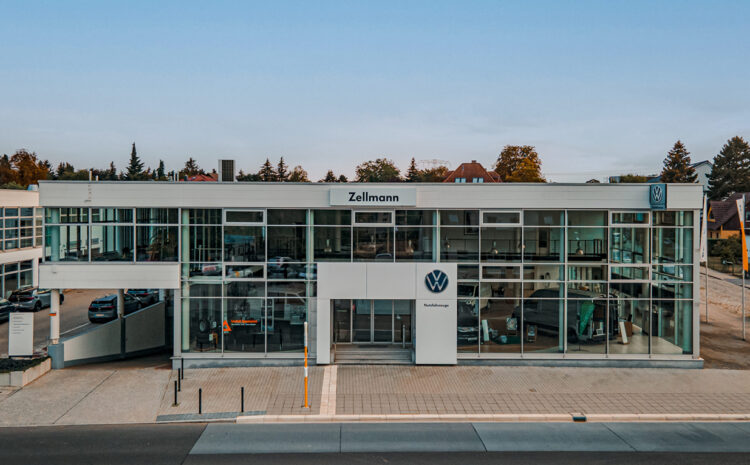  Volkswagen Nutzfahrzeug Autohaus / Unfallinstandsetzung